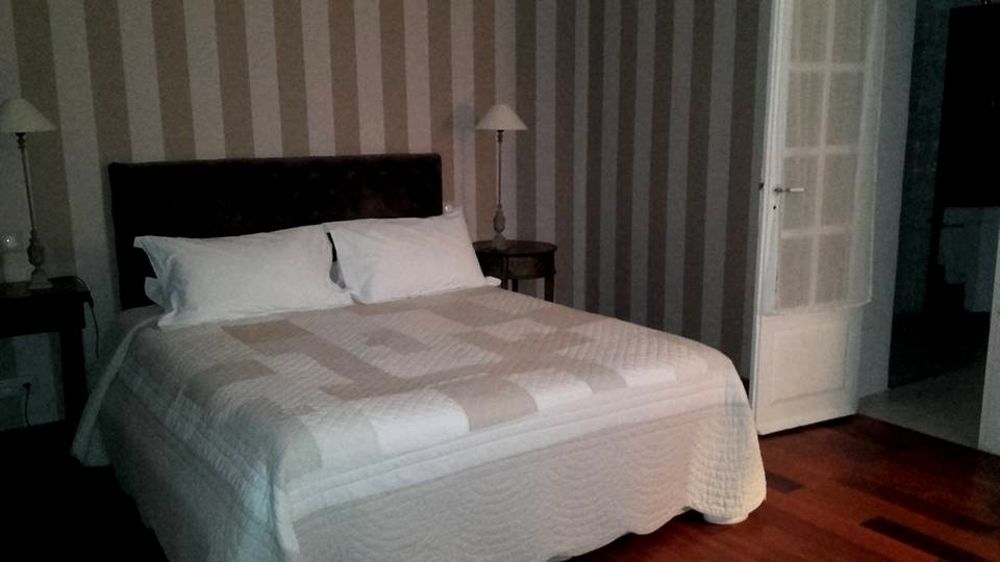 Hotel La Villa Saint-Pierre-d'Irube Luaran gambar