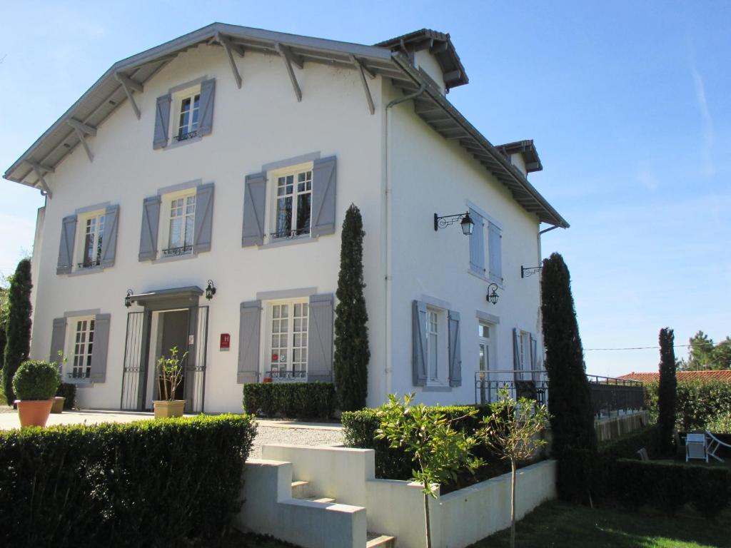 Hotel La Villa Saint-Pierre-d'Irube Luaran gambar