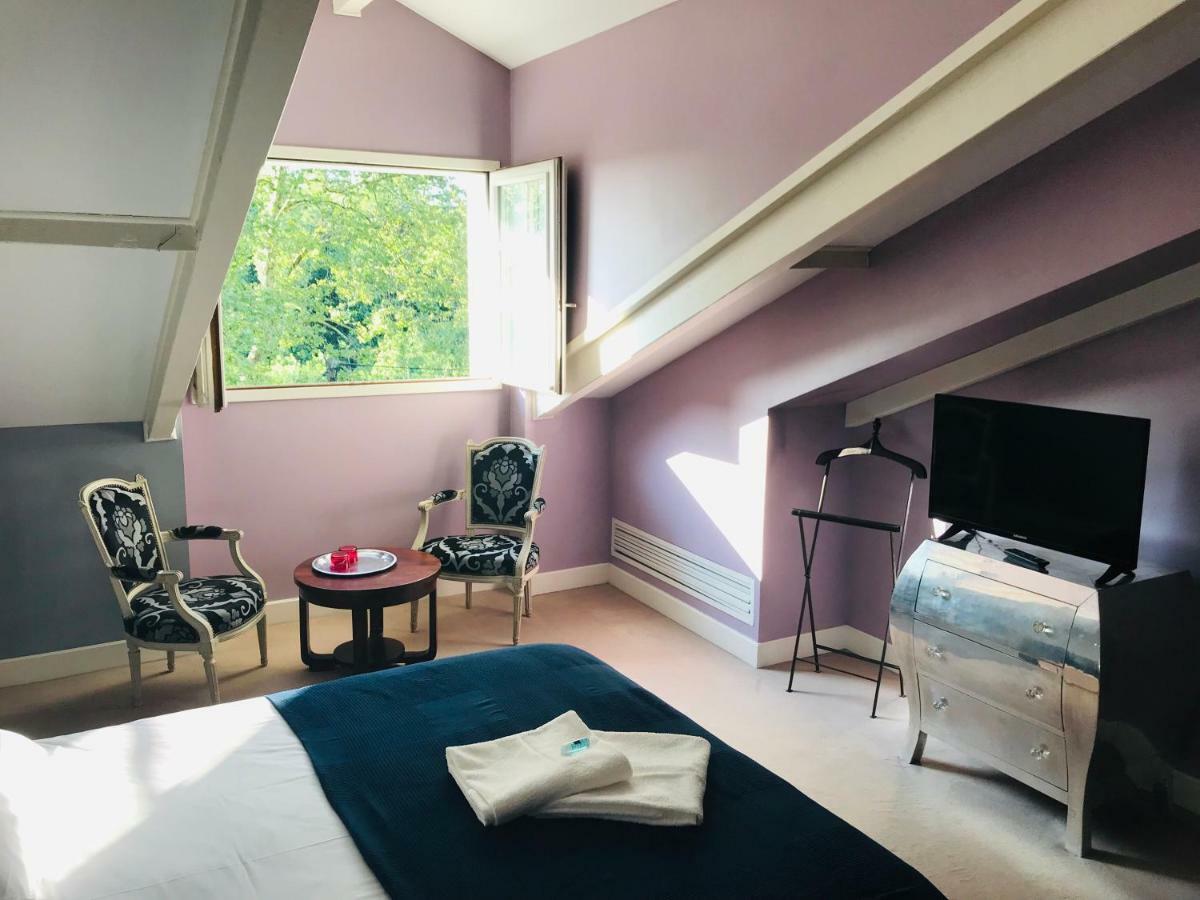 Hotel La Villa Saint-Pierre-d'Irube Luaran gambar